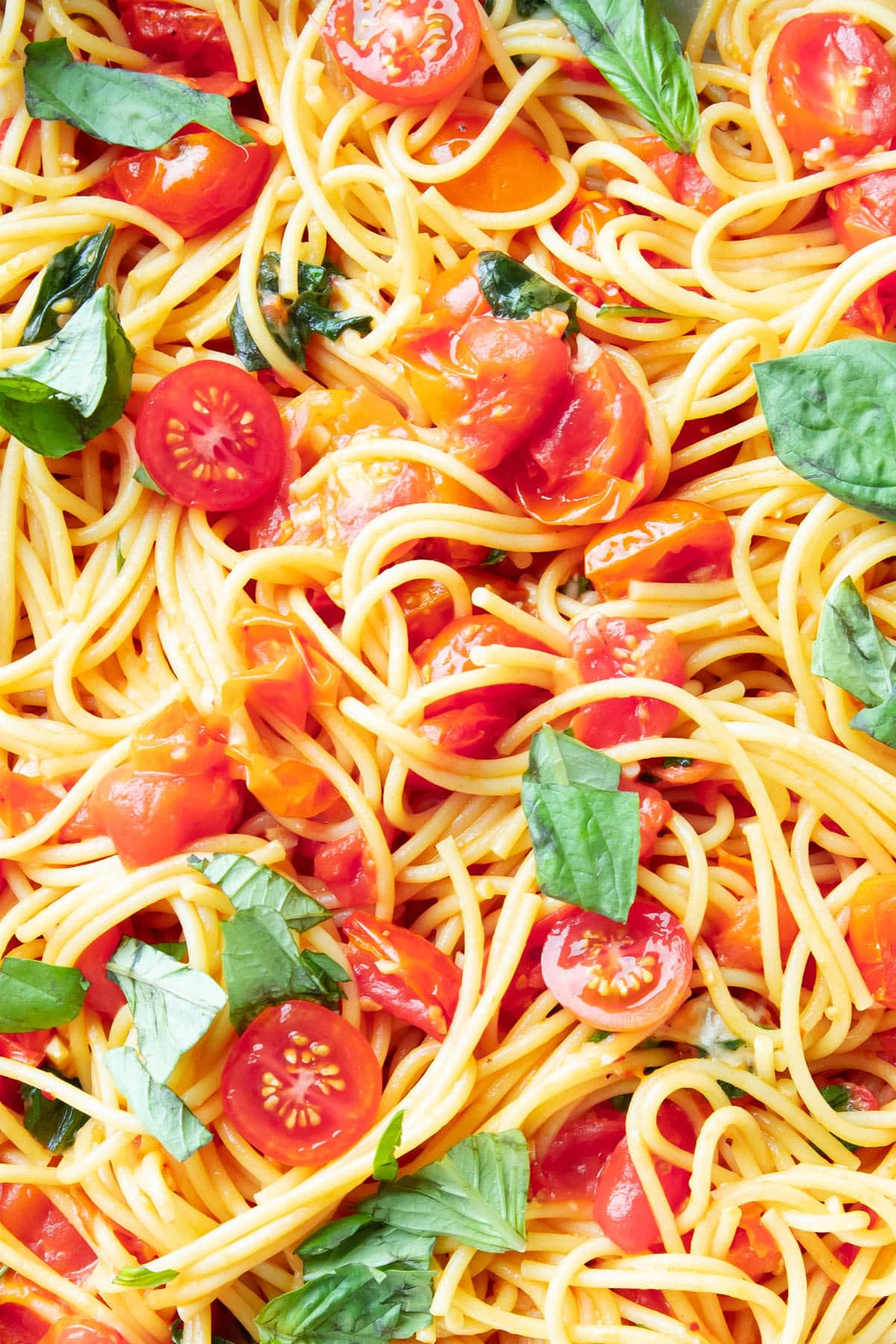 super close up photo of this Italian dinner recipe to show al dente spaghetti